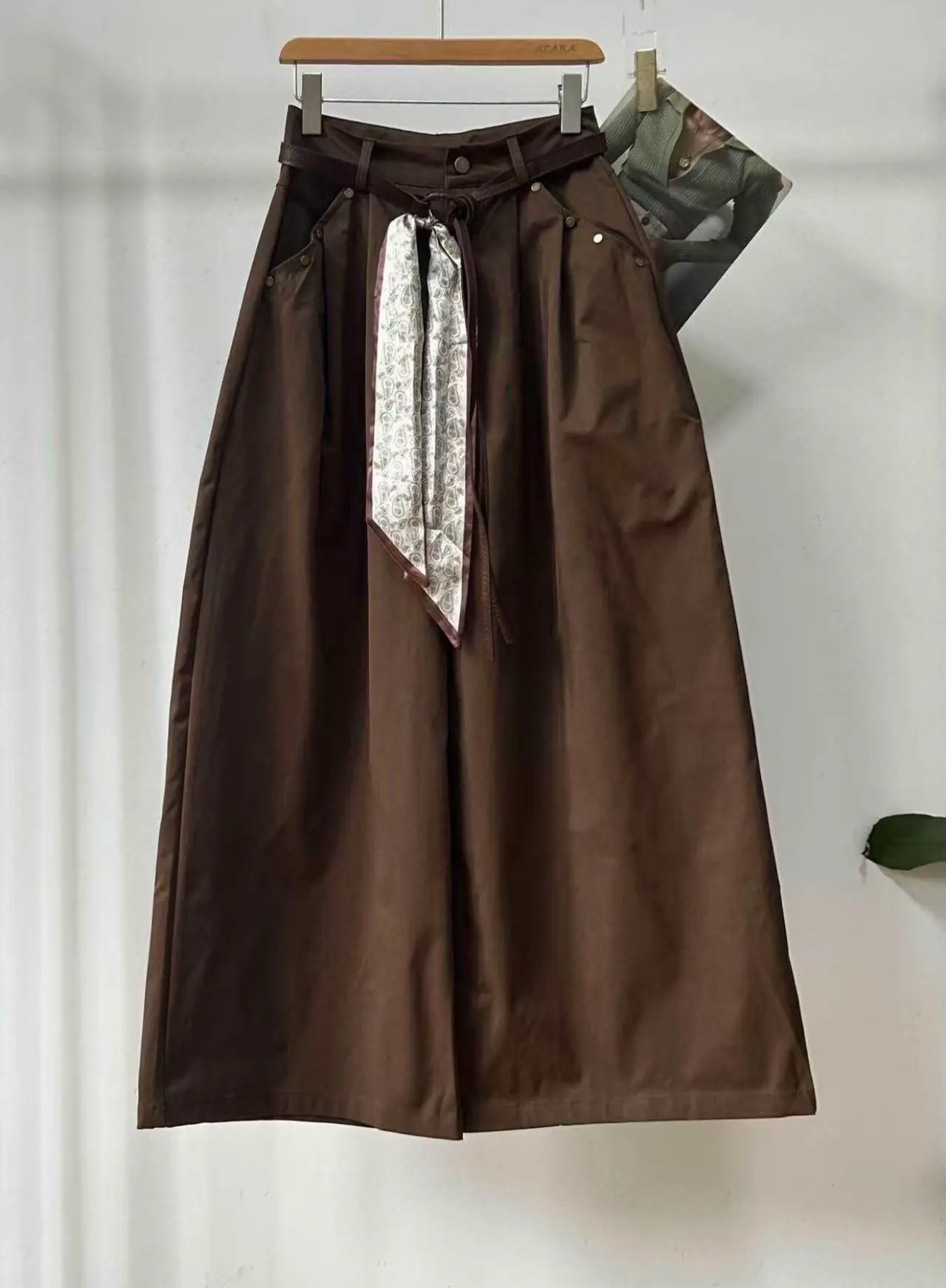 New Classic Belted Pants