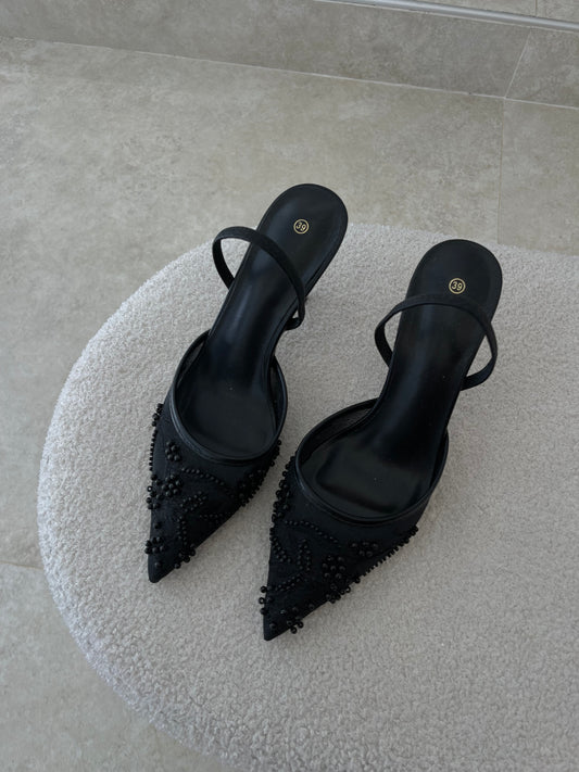 Black Heels With Pearls H1833
