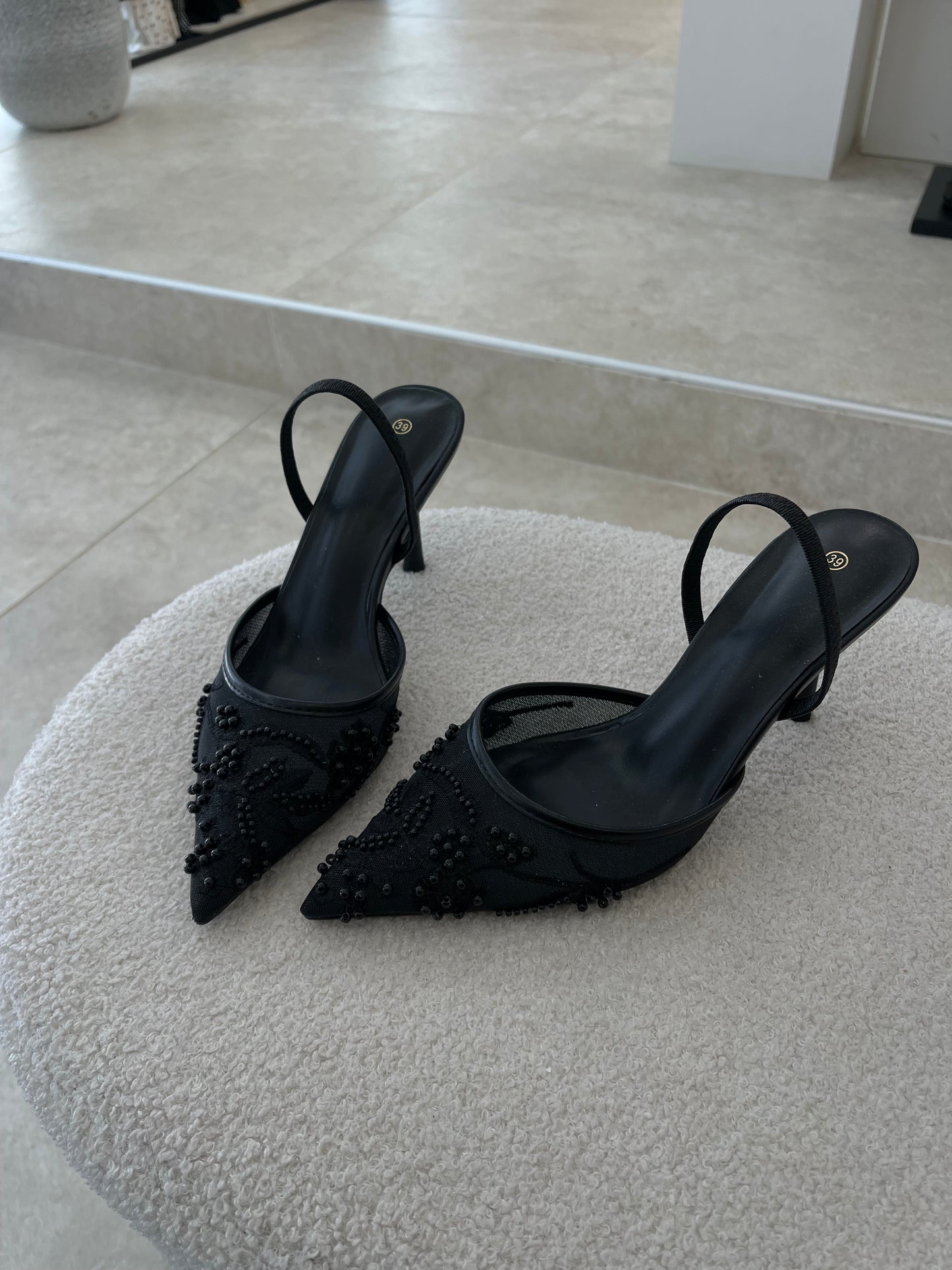 Black Heels With Pearls H1833