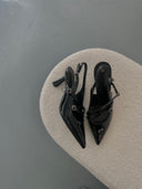 Black Pumps With Straps