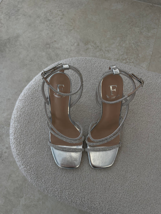 Silver Heels With Diamonds