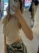 Oval Backless Top