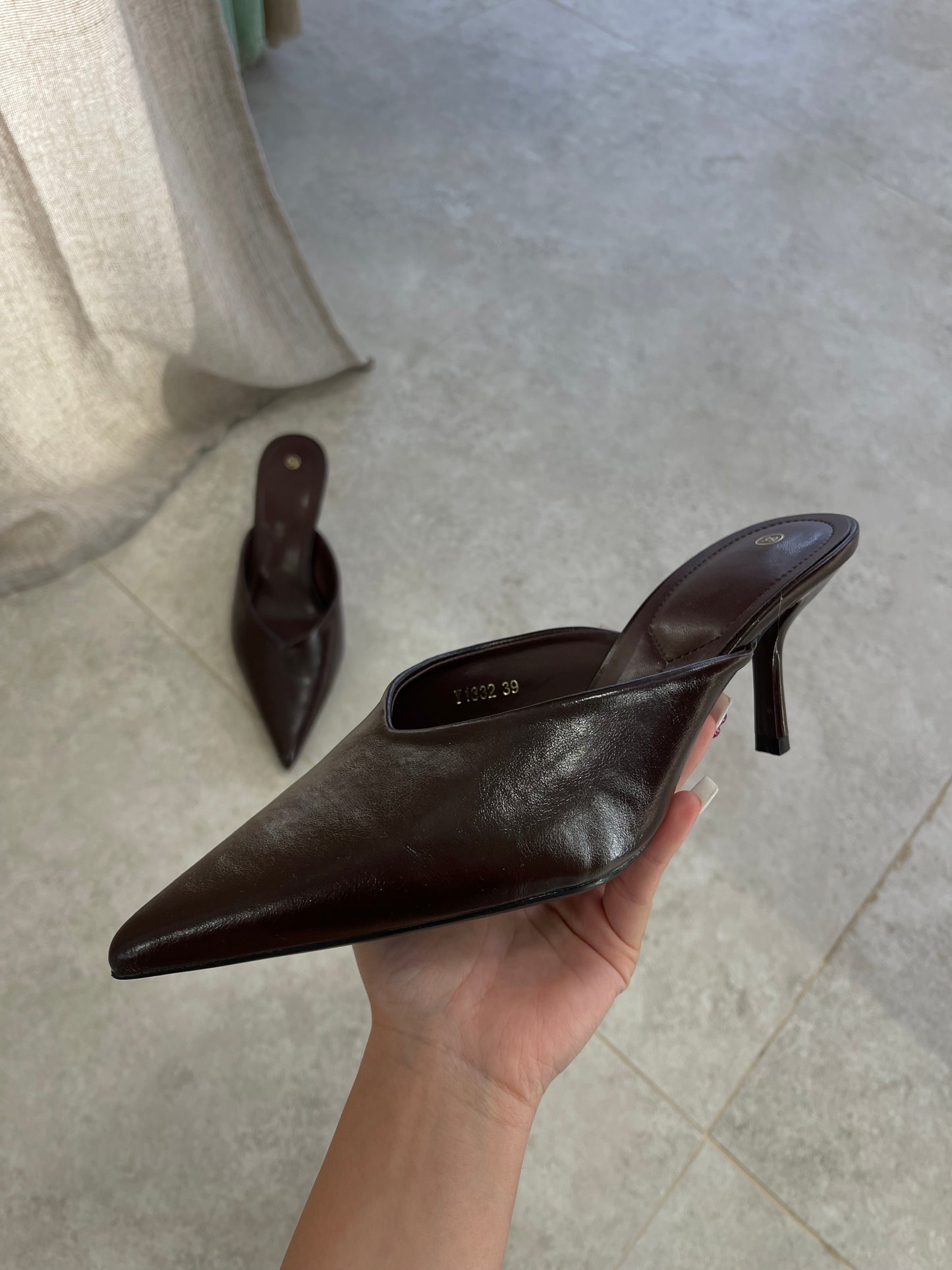 Dark Brown Kitten Mules Y1332